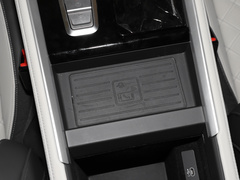 2023款 40 TFSI quattro 观云型 飞骑套装