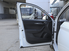 2023款 1.5L 自动舒享版