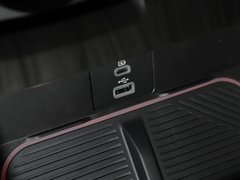 2023款 EcoBoost 285 四驱钛金版 6座