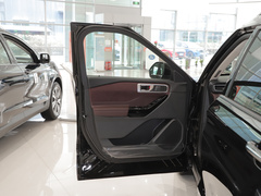 2023款 EcoBoost 285 四驱钛金版 6座