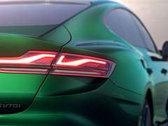 2023款 2.0T 自动猎美尊享版