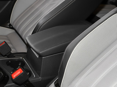 2023款 380TSI 四驱R-Line Pro智慧版