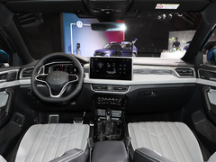 2023款 380TSI 四驱R-Line Pro智慧版