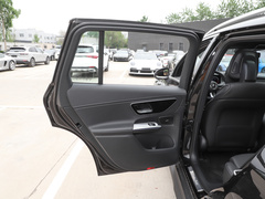 2023款 GLC 260 L 4MATIC 豪华型 5座