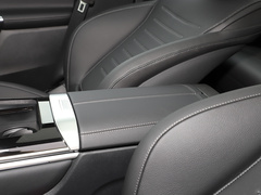 2023款 GLC 260 L 4MATIC 豪华型 5座