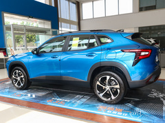 2022款 1.5T CVT潮启版