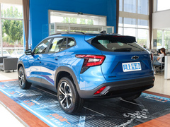 2022款 1.5T CVT潮启版