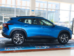 2022款 1.5T CVT潮启版
