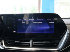 2022款 1.5T CVT潮启版