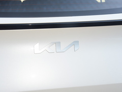 2023款 2.0T 两驱豪华版