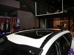 2023款 2.0T 两驱豪华版