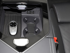 2022款 增程版 1160km 后驱大版