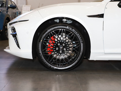2022款 增程版 1160km 后驱大版