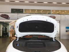 2022款 增程版 1160km 后驱大版