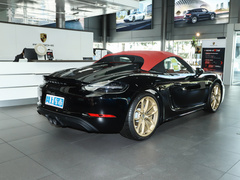 2022款 Spyder 2.0T