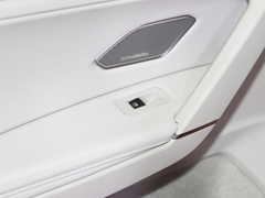 2023款 380TSI 四驱旗舰智慧版