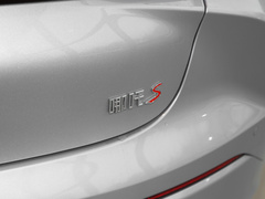 2022款 纯电 715km 后驱大版