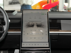 2022款 纯电 715km 后驱大版
