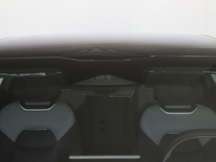 2022款 纯电 715km 后驱中版