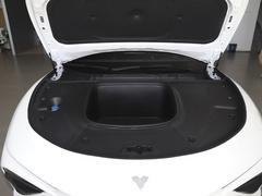 2022款 纯电 715km 后驱中版