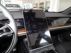 2022款 增程版 1160km 后驱中版