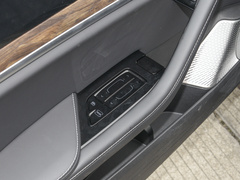 2022款 增程版 1160km 后驱小版