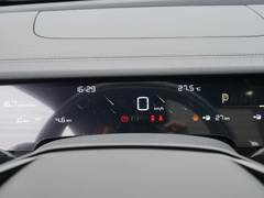 2022款 增程版 1160km 后驱小版