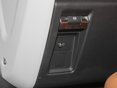 2023款 改款 90 3.0T P400 暗黑特别版