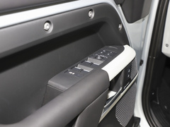 2023款 改款 110 3.0T P400 X-DYNAMIC HSE