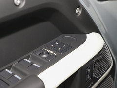2023款 改款 110 3.0T P400 X-DYNAMIC HSE