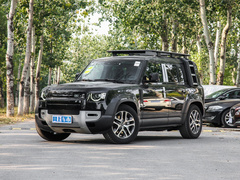2023款 改款 110 3.0T P400 暗黑特别版