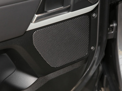2023款 改款 110 3.0T P400 暗黑特别版