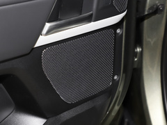 2023款 改款 110 3.0T P400 暗黑特别版