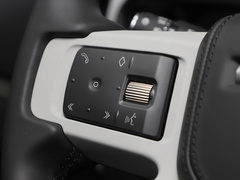 2023款 改款 110 3.0T P400 暗黑特别版