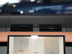 2023款 改款 110 3.0T P400 X
