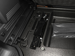 2023款 改款 110 3.0T P400 X