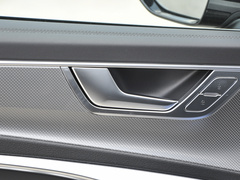 2023款 40 TFSI 豪华动感型