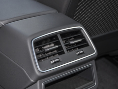2023款 40 TFSI 豪华动感型
