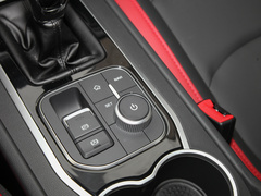 2023款 1.5L 手动乐享版