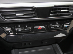 2023款 1.5L 手动乐享版