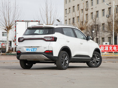 2023款 1.5L 手动乐享版