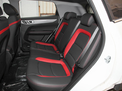 2023款 1.5L 手动乐享版