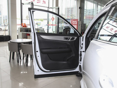 2023款 1.5L 手动乐享版