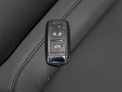 2023款 1.5L 手动乐享版