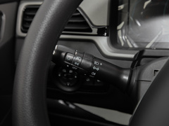 2023款 1.5L CVT优享版