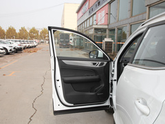 2023款 1.5L CVT优享版