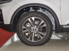 2023款 1.5L CVT尊享版