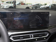 2023款 M3四门轿车 雷霆版