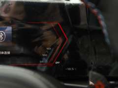 2023款 M3四门轿车 雷霆版