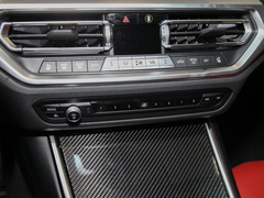 2023款 M3四门轿车 M xDrive 雷霆版
